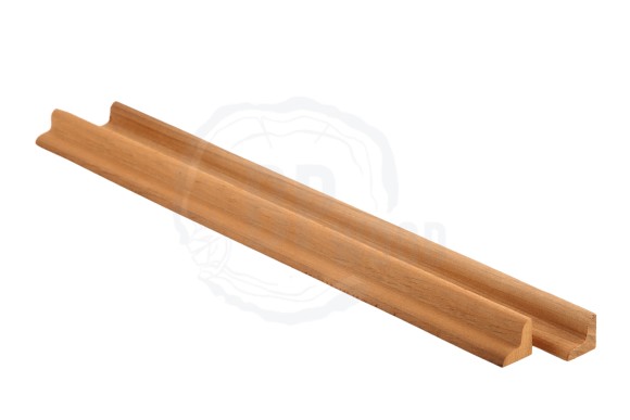 Уголок внутренний из термоольхи 18*18*1600 мм сорт ЕА